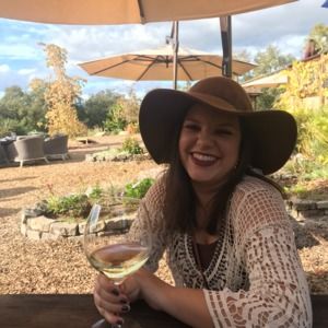 Meet your Posher, Lauren